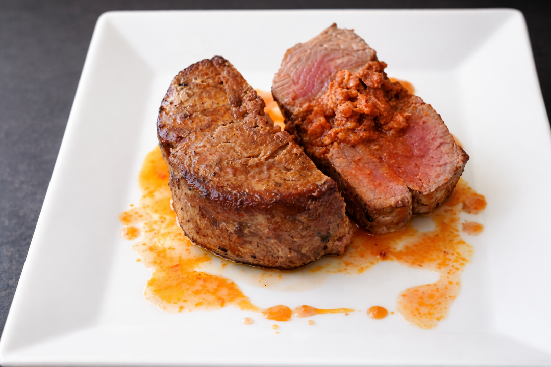 2 UN MEDALLON FILETE RELLENO CON SOBRASADA 250 GR c/u